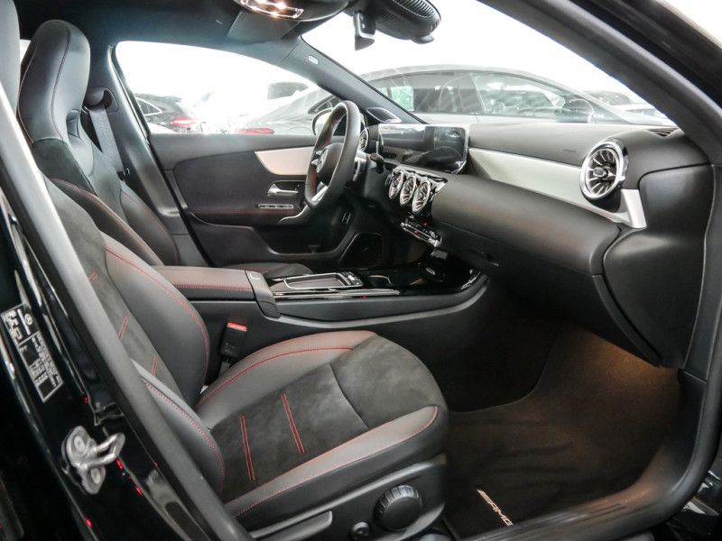 Mercedes-Benz A 250 e