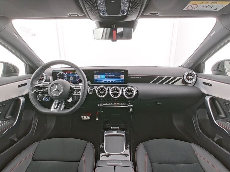 Mercedes-Benz AMG A 35