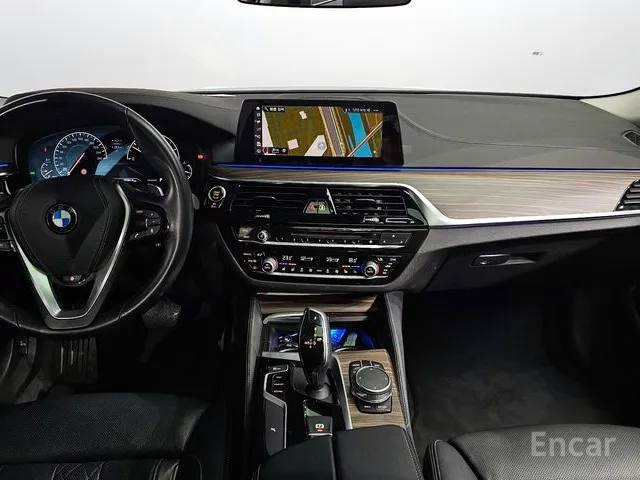 BMW 5 серия (G30)520d