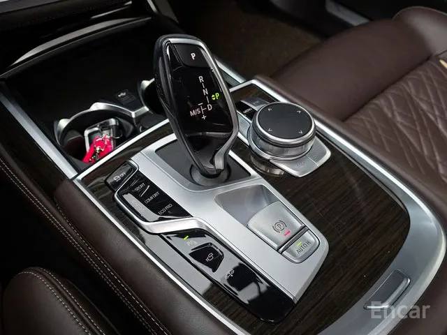 BMW 7 серия (G11)730d xDrive