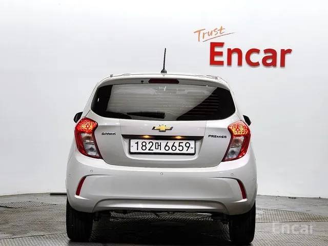 Chevrolet Spark Premier