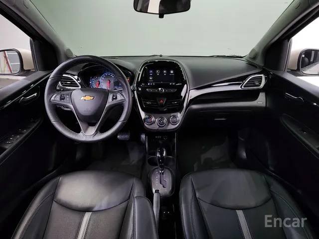 Chevrolet Spark Premier