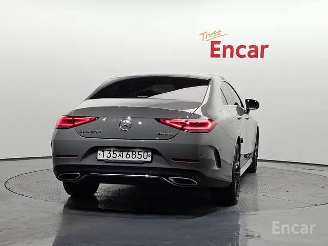 Mercedes Benz CLS-Class