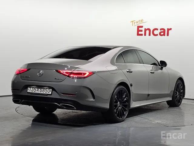 Mercedes Benz CLS-Class