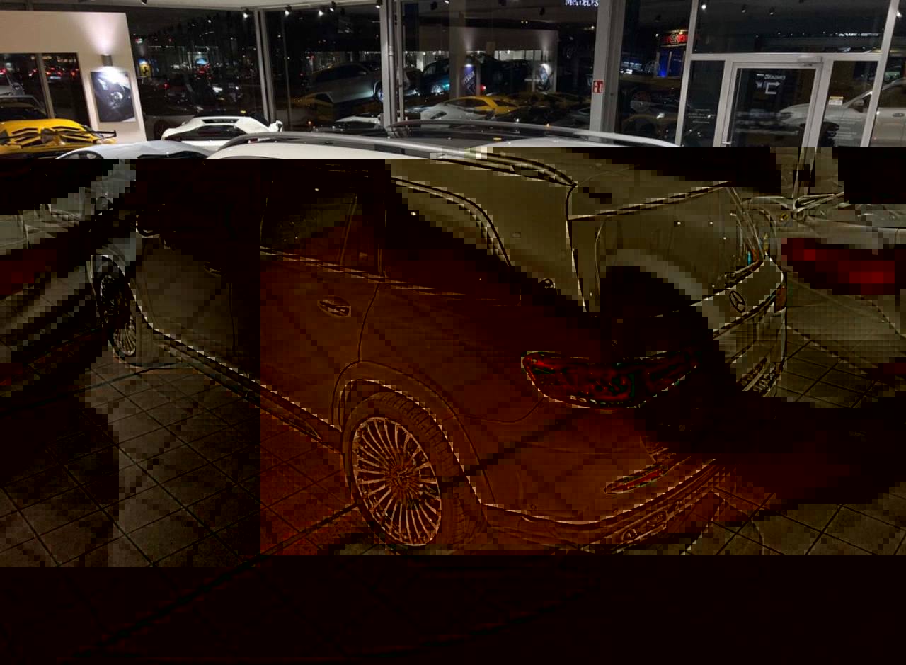 Mercedes-Benz GLS600